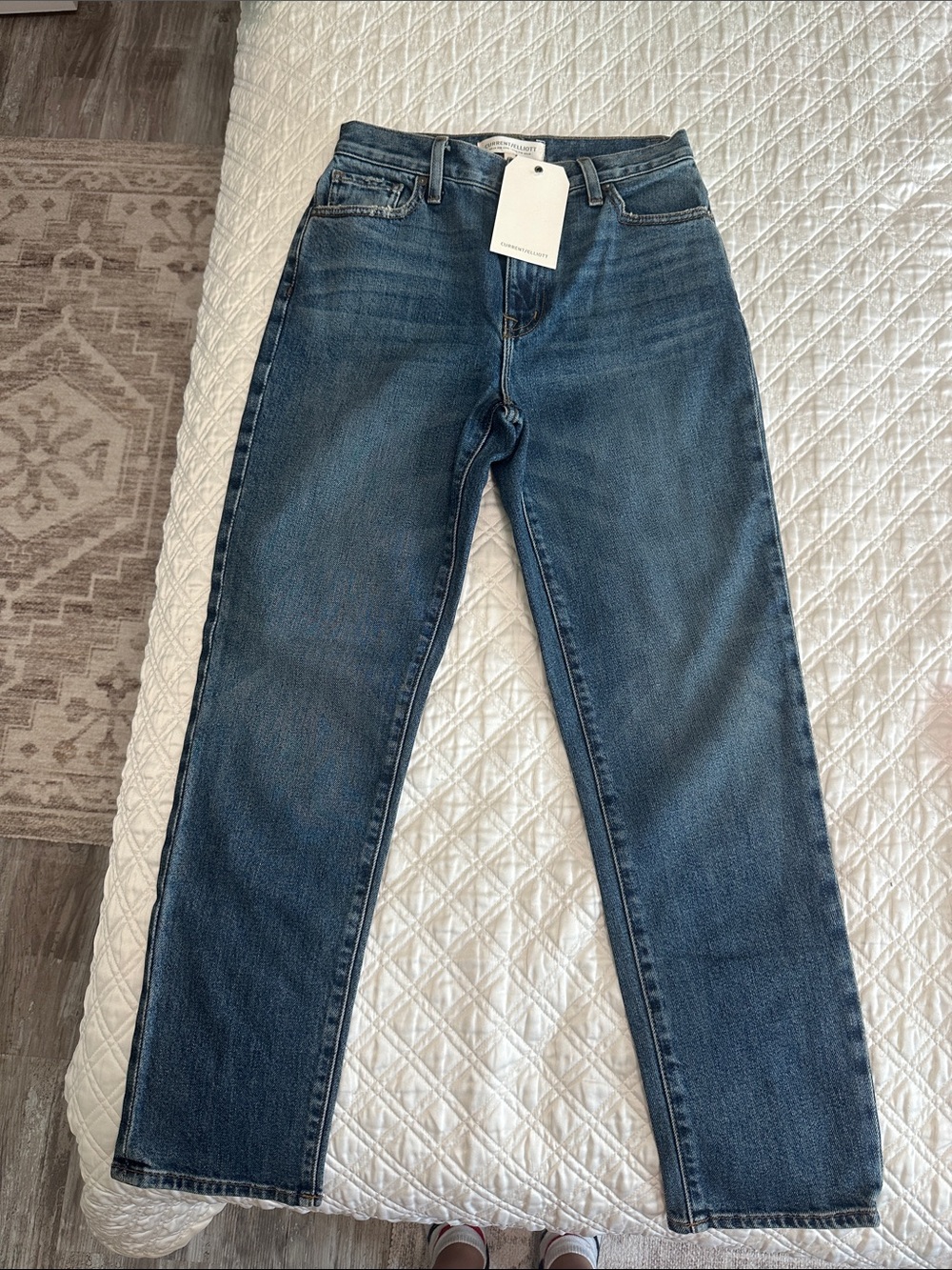 Fall ,Jeans , Current/Elliott Straight-Leg Jeans in Medium Blue Wash